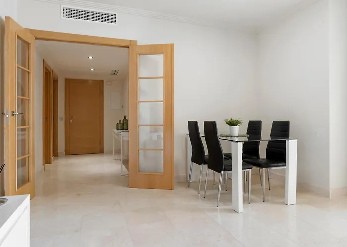 Acosta 3 By Asola Apartment *