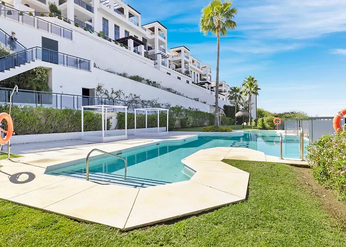 Acosta 3 By Asola * Estepona