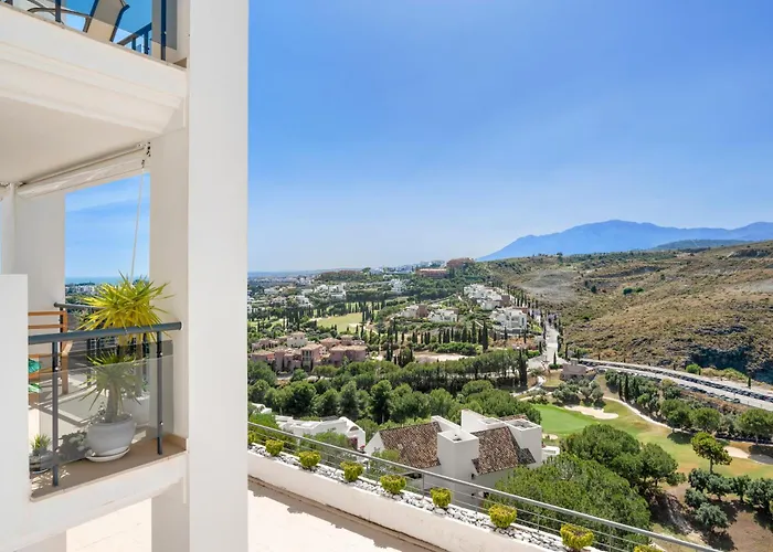 Acosta 3 By Asola Apartment